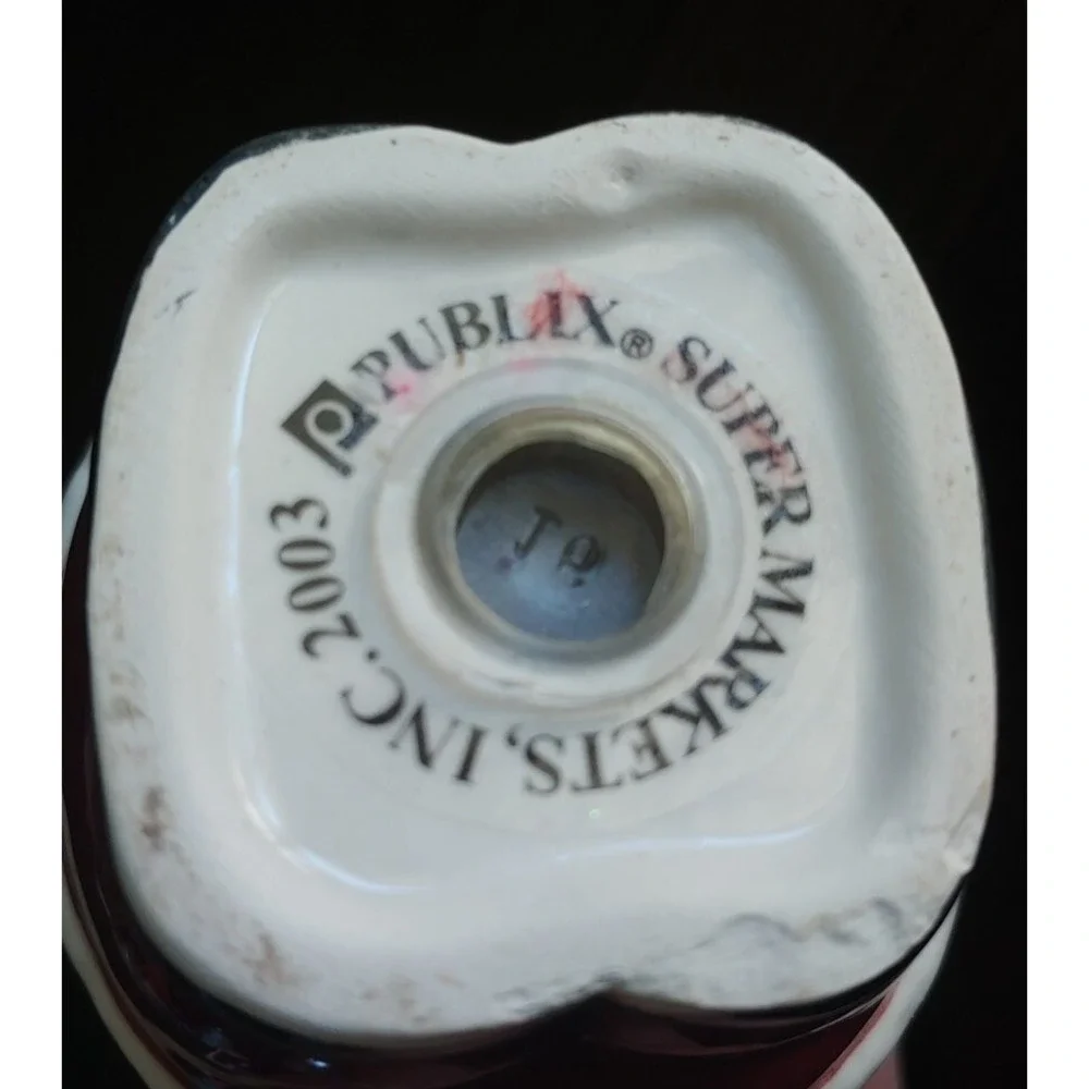 Publix Santa Claus and Mrs Claus Salt Pepper Shaker Set Christmas Holiday 2003